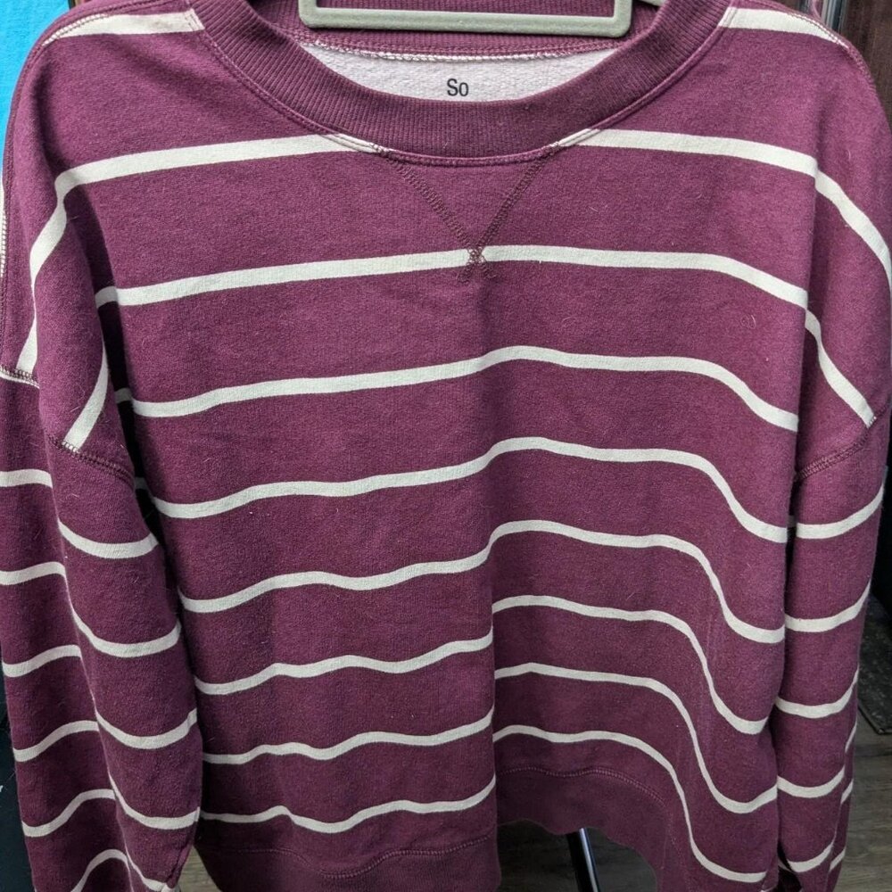 SO Maroon and White Stripped Crewneck 2X